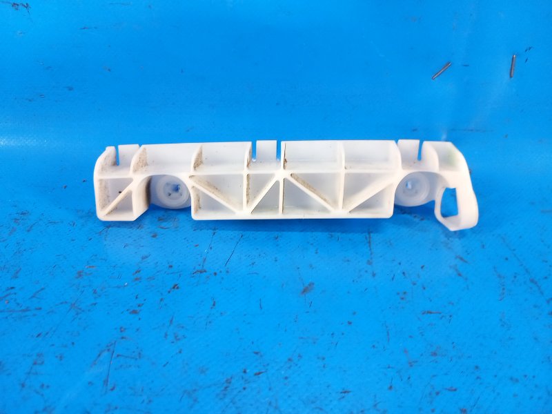 Rear bumper bracket MITSUBISHI OUTLANDER XL 05-13 2011 Left.
