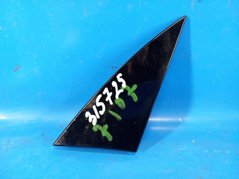 Trunk lid trim TOYOTA PRIUS 16- 2016 Left.