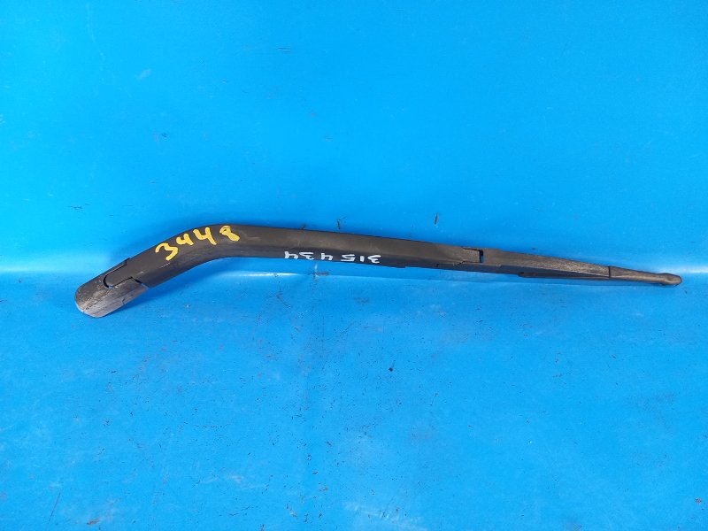 Rear windshield wiper arm for Toyota Prius - 20 March-11 2006