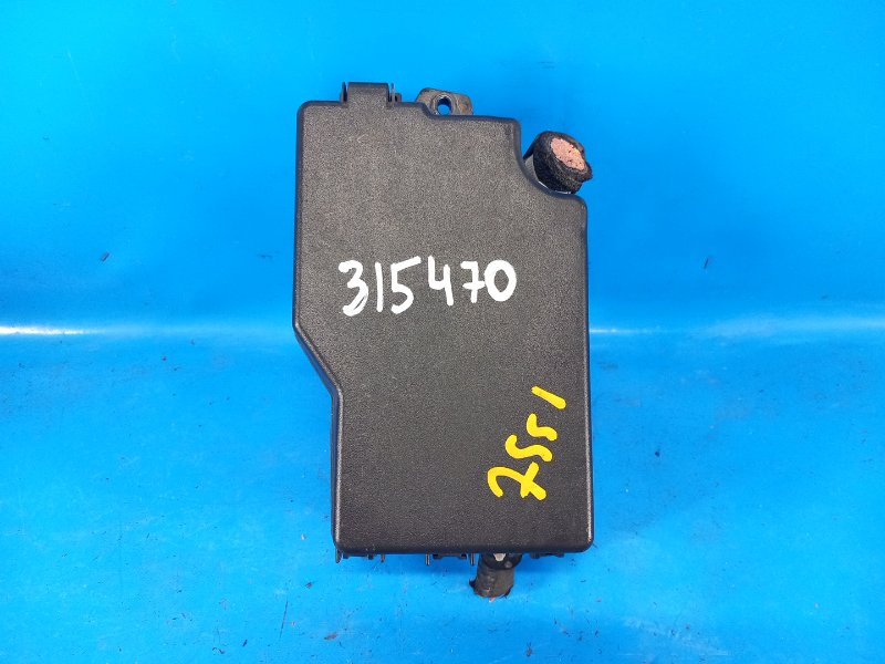 Engine compartment fuse box for Mazda 3 BL 09-13 2009