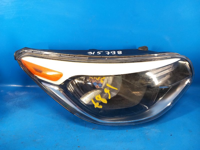 Headlight KIA SOUL PS 13-19 2016 Right.