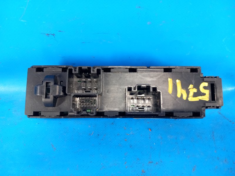 Power window control unit for Ford Focus 10-18 2017
