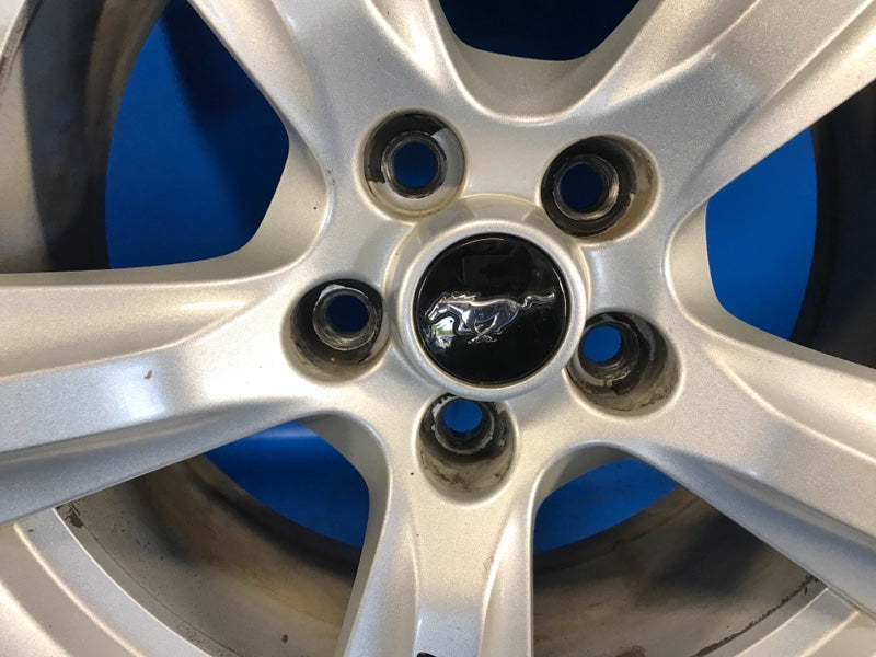 R17 Ford Mustang 15-2017 disc