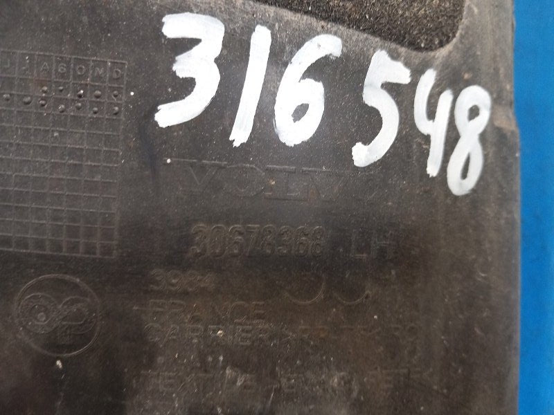 Mudguard VOLVO XC70 00–07 2006 Left Rear