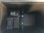 Central console MITSUBISHI OUTLANDER XL 05-13 2011