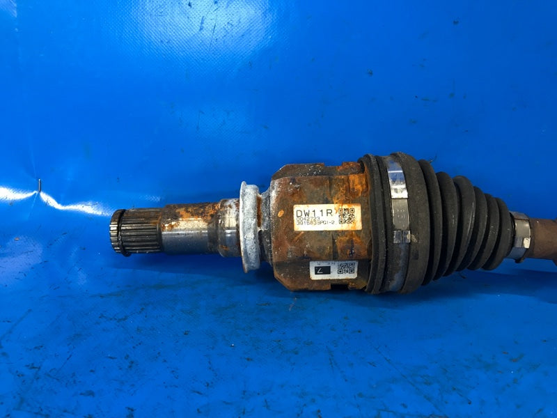 Front-wheel drive MITSUBISHI OUTLANDER XL 05-13 2011 Right.