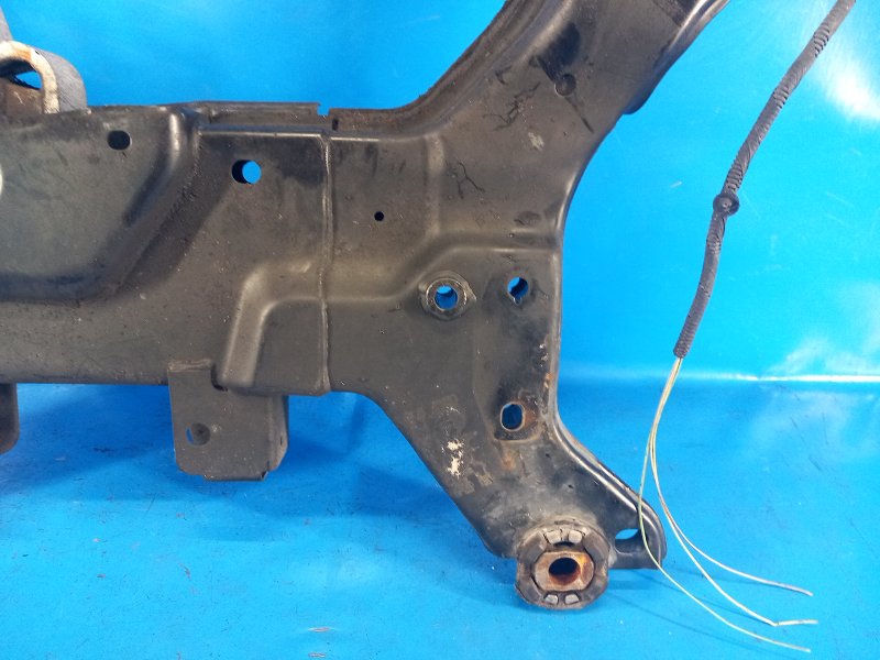 Lincoln MKZ 13-20 2017 Front Suspension Beam
