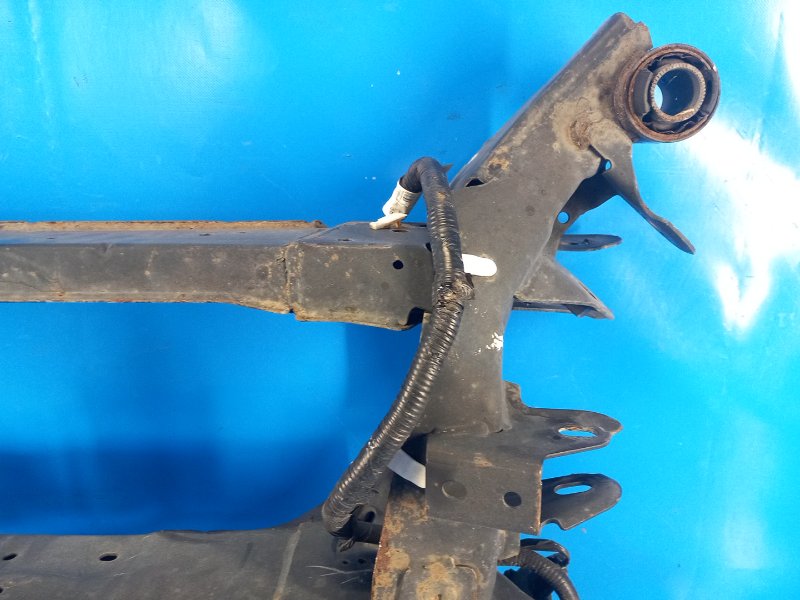 2017 Lincoln MKZ 13-20 Rear Suspension Beam