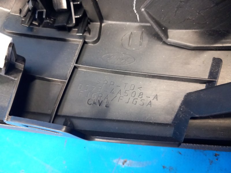Glove compartment FORD FUSION 14- 2014