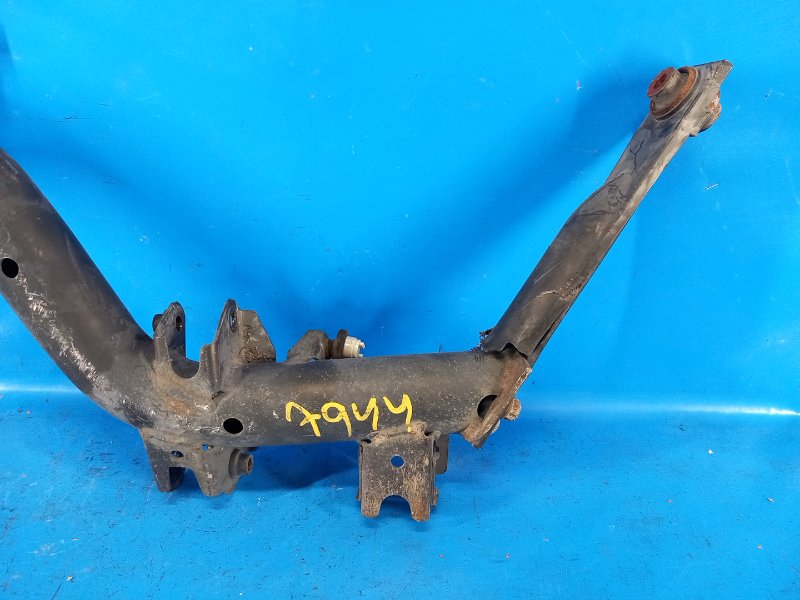 Rear lower control arm, right, Honda Civic Es 00-05 2005