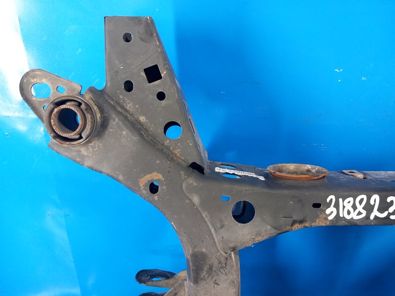 Rear suspension beam for Ford Mustang 15-2017