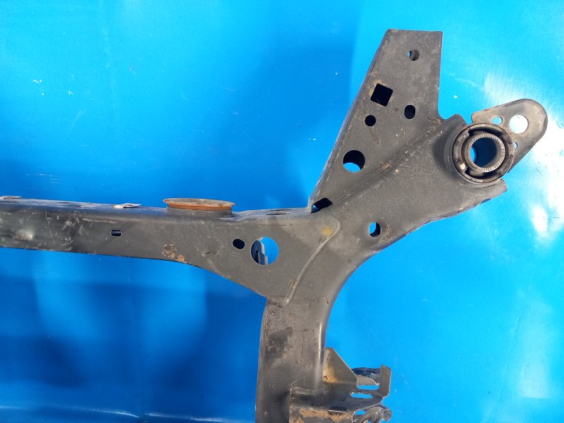 Rear suspension beam for Ford Mustang 15-2017