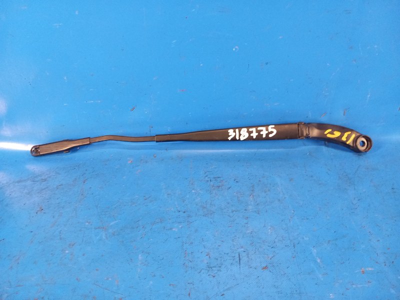 Front windshield wiper arm FORD MUSTANG 15- 2017 Left.