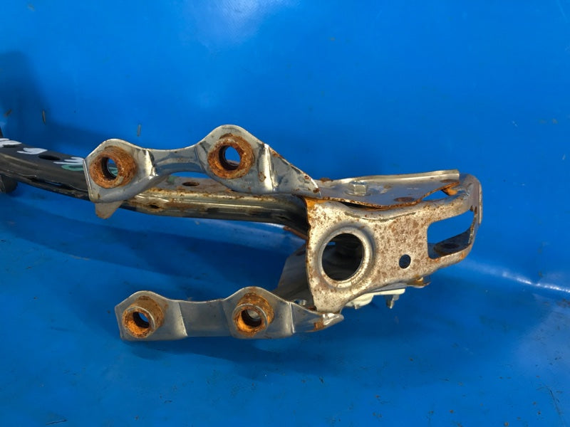 Brake pedal Toyota Prius - 30 09-17 2012