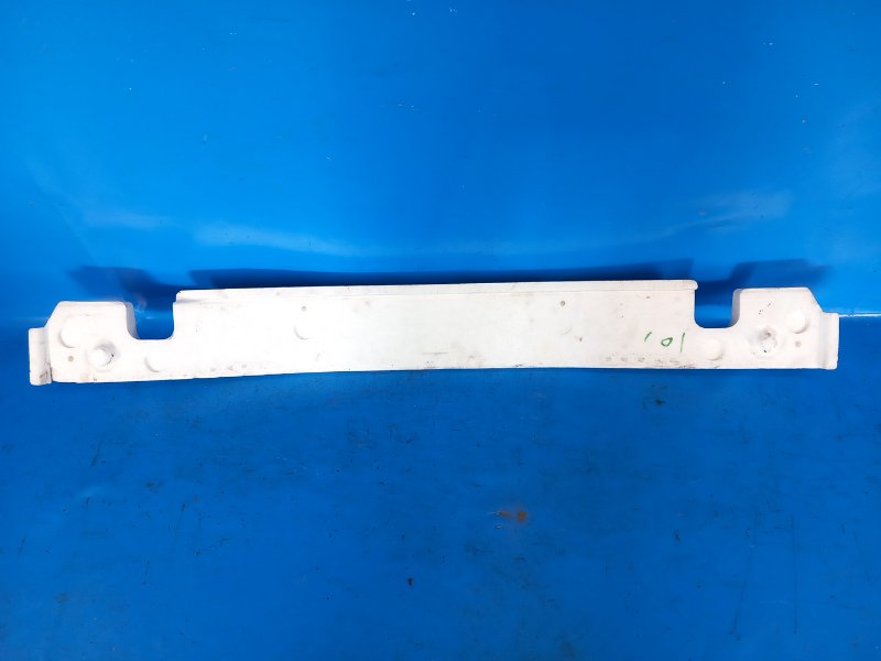 Front bumper filler for Toyota Prius - 09/30-17/2010