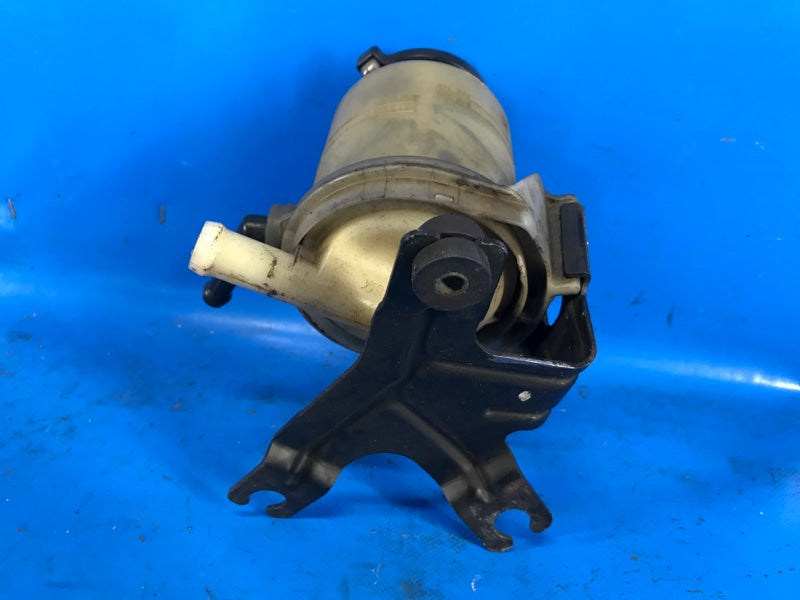 Power steering reservoir for Toyota Tundra 07-13 2008