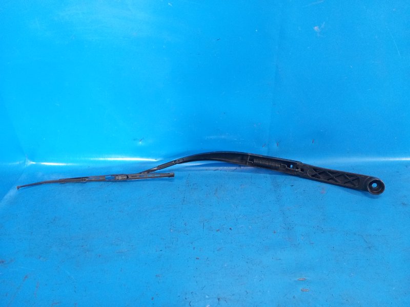 Front windshield wiper arm KIA SOUL PS 13-19 2016 Right.