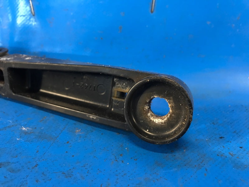 Front windshield wiper arm NISSAN PATHFINDER R51 04-14 2004 Left.