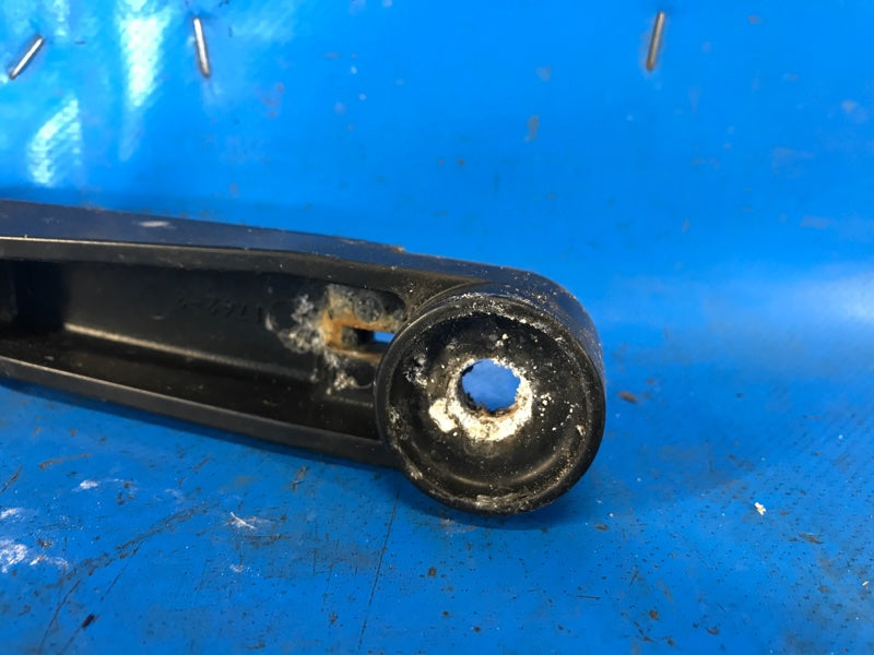Front windshield wiper arm NISSAN PATHFINDER R51 04-14 2004 Right