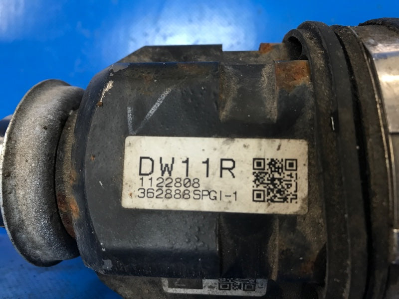 Front-wheel drive TOYOTA PRIUS - 30 09-17 2012 Right.
