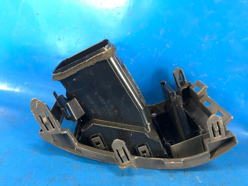 Air deflector TOYOTA PRIUS - 30 09-17 2010 Lev.