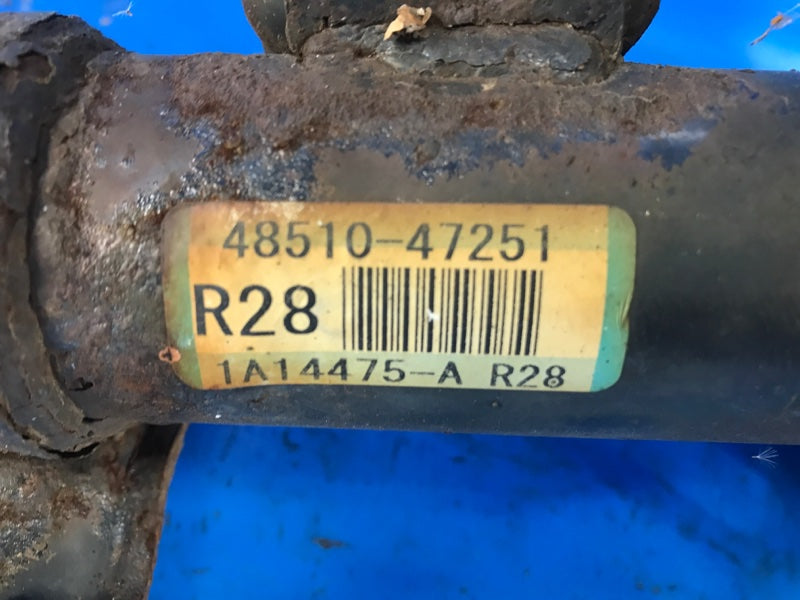 Shock absorber TOYOTA PRIUS PLUS 11-14 2013 Right Front.