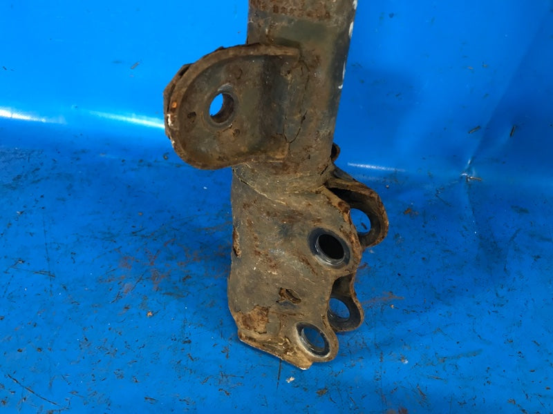 Shock absorber TOYOTA PRIUS PLUS 11-14 2013 Left. Front.