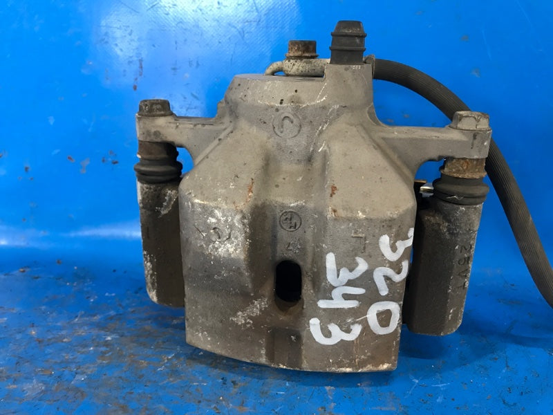 Brake caliper TOYOTA PRIUS - 30 09-17 2010 Left. Front.