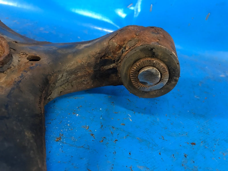 Lower front suspension arm TOYOTA PRIUS PLUS 11-14 2013 Left.