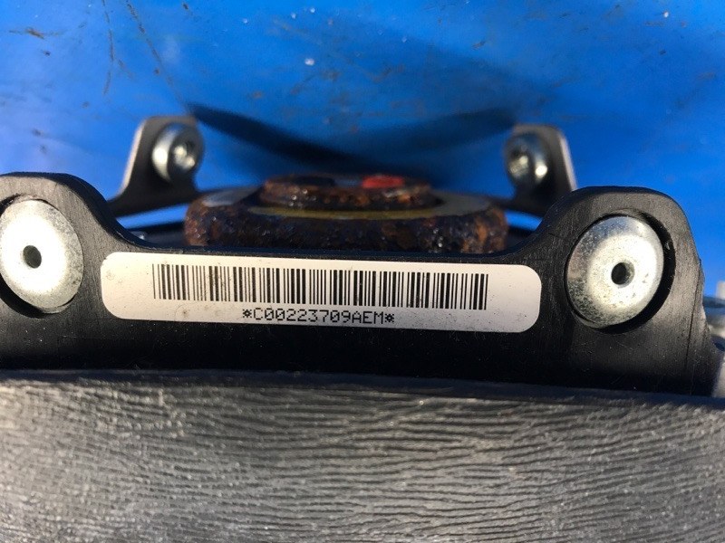 Steering wheel airbag for Toyota Venza 09-16 2009