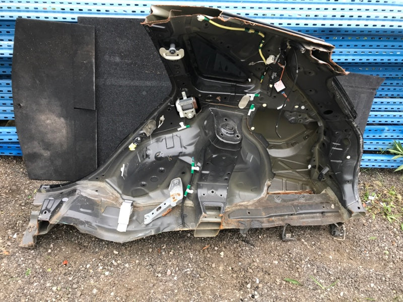 Rear quarter of the body TOYOTA VENZA 09-16 2009 Right.