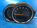 MINI Cooper (F57) 15-2016 instrument panel
