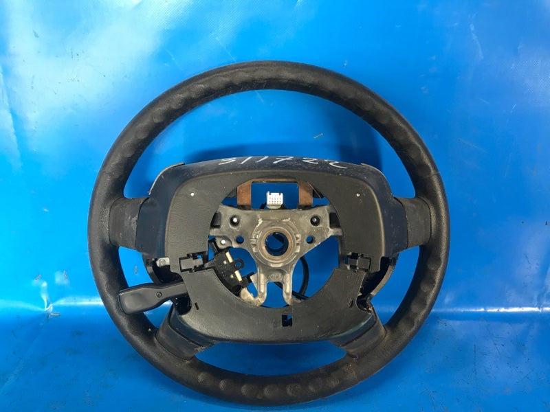 Toyota Prius steering wheel - 20 03-11 2006