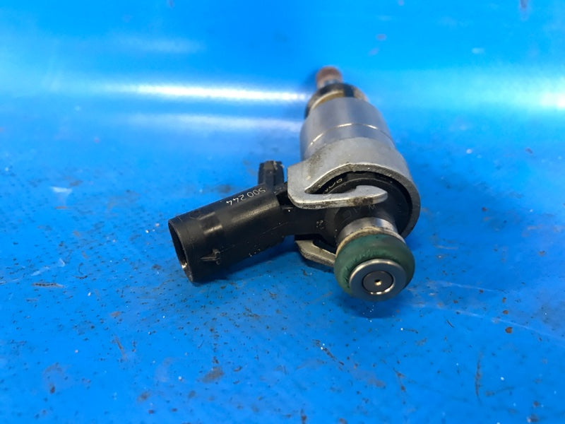 Fuel injector AUDI A3 (8V) 12–17 2015