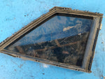 Door glass blind TOYOTA PRIUS 16- 2016 Left. Front.