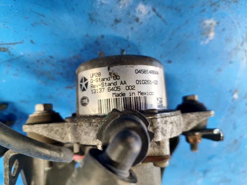 Vacuum pump Chrysler 200 10-14 2013