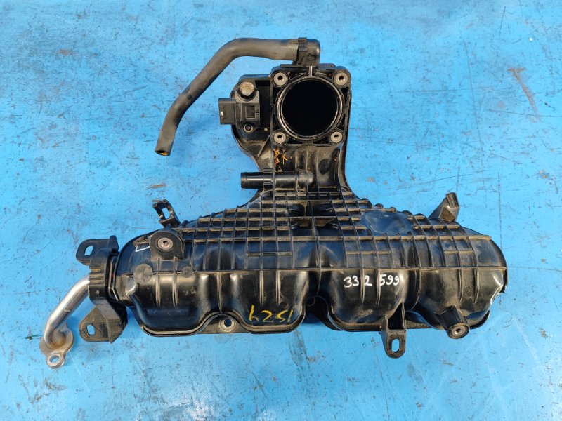 Intake manifold for Toyota Prius Plus 11-14 2013