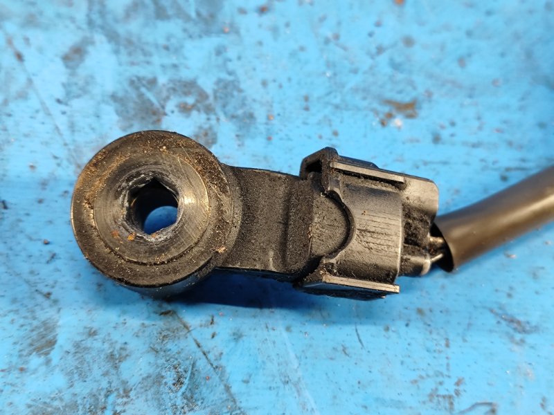 Knock sensor Toyota Prius - 30 09-17 2012