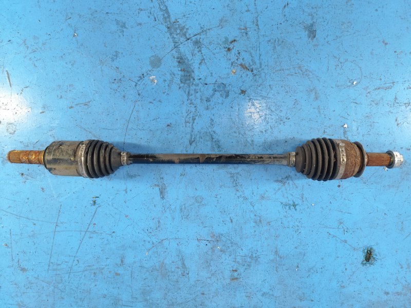 Front-wheel drive SUBARU OUTBACK 09-14 BR Right.