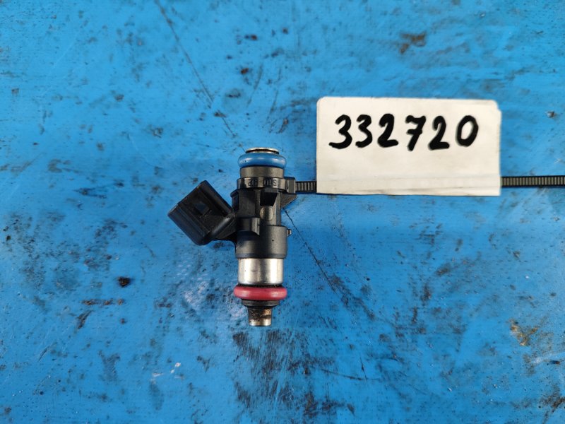 Fuel injector Chrysler 200 10-14 2013