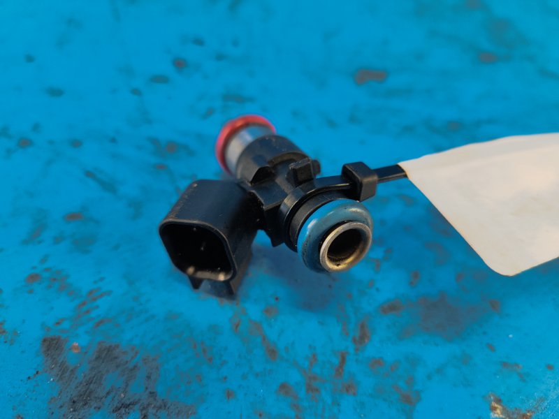 Fuel injector Chrysler 200 10-14 2013