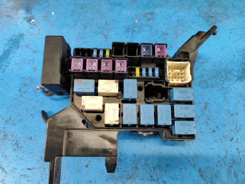 Fuse box engine compartment SUZUKI SX4 06-13 2008