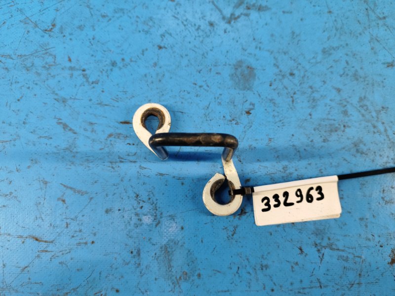 Hood hinge CHRYSLER SEBRING 06-10