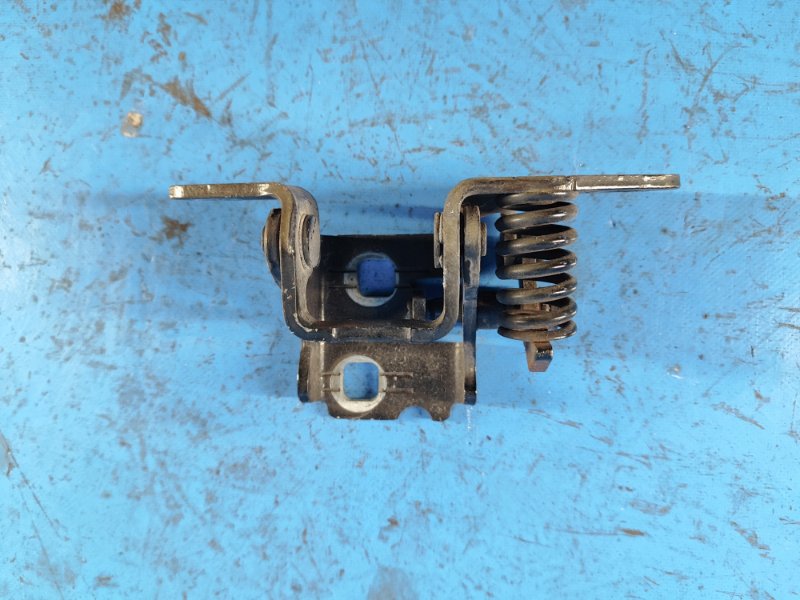 Upper door hinge CHRYSLER SEBRING 06-10 Right. Rear