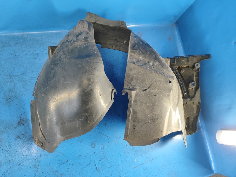 Mudguard VOLVO XC90 02–16 2008 Left Front.