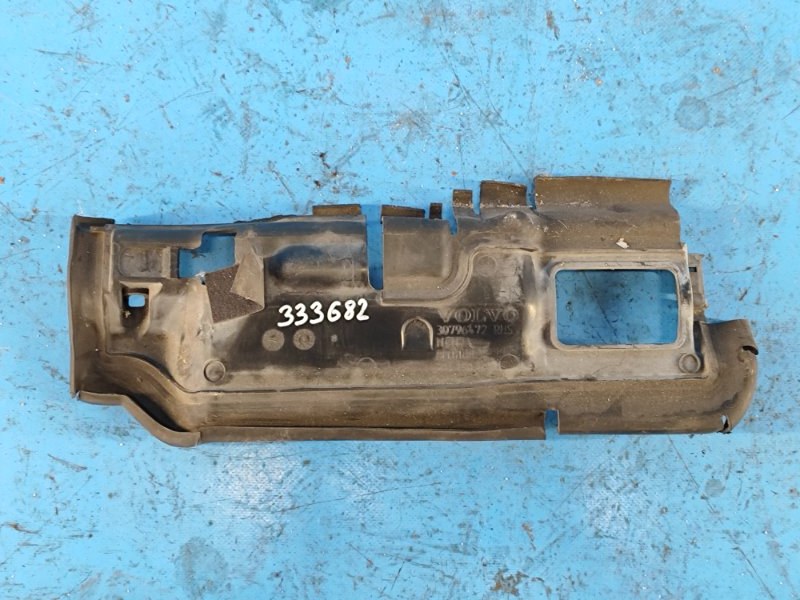 Radiator deflector for Volvo S60 10-13 2012