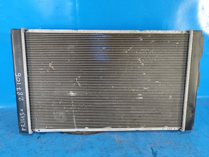 Main radiator for Toyota Prius Plus 11-14