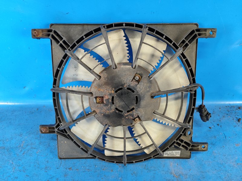 SUZUKI SX4 06-13 2008 Main Radiator Fan Diffuser