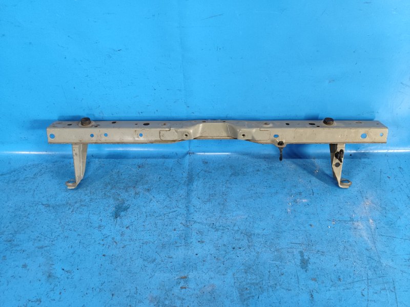 Upper front panel for Nissan Leaf 10-17