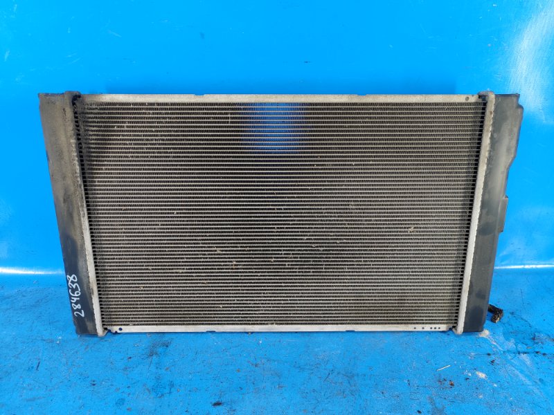 Main radiator Toyota Prius - 30 09-17